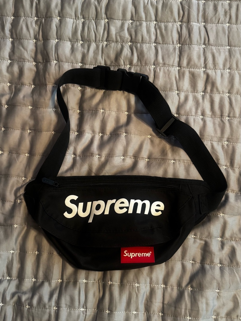 Supreme Red Waist Belt Bag Fanny Pack, Zip Closure, Adjustable Strap Unise